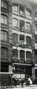 Davison Newman and co、Creechurch Lane、London c.1920 作： English Photographer